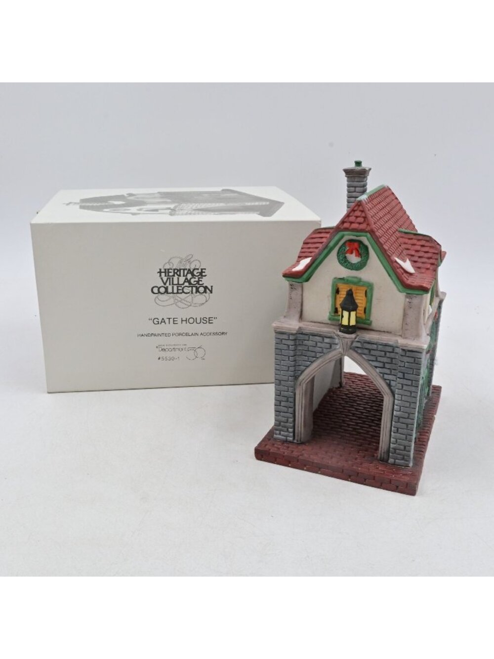 Department 56 Heritage Village Gate House 5530-1 Retired Christmas Decor Boxed